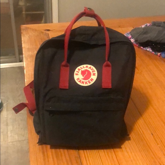 Fjallraven Handbags - Fjallraven backpack 🎒